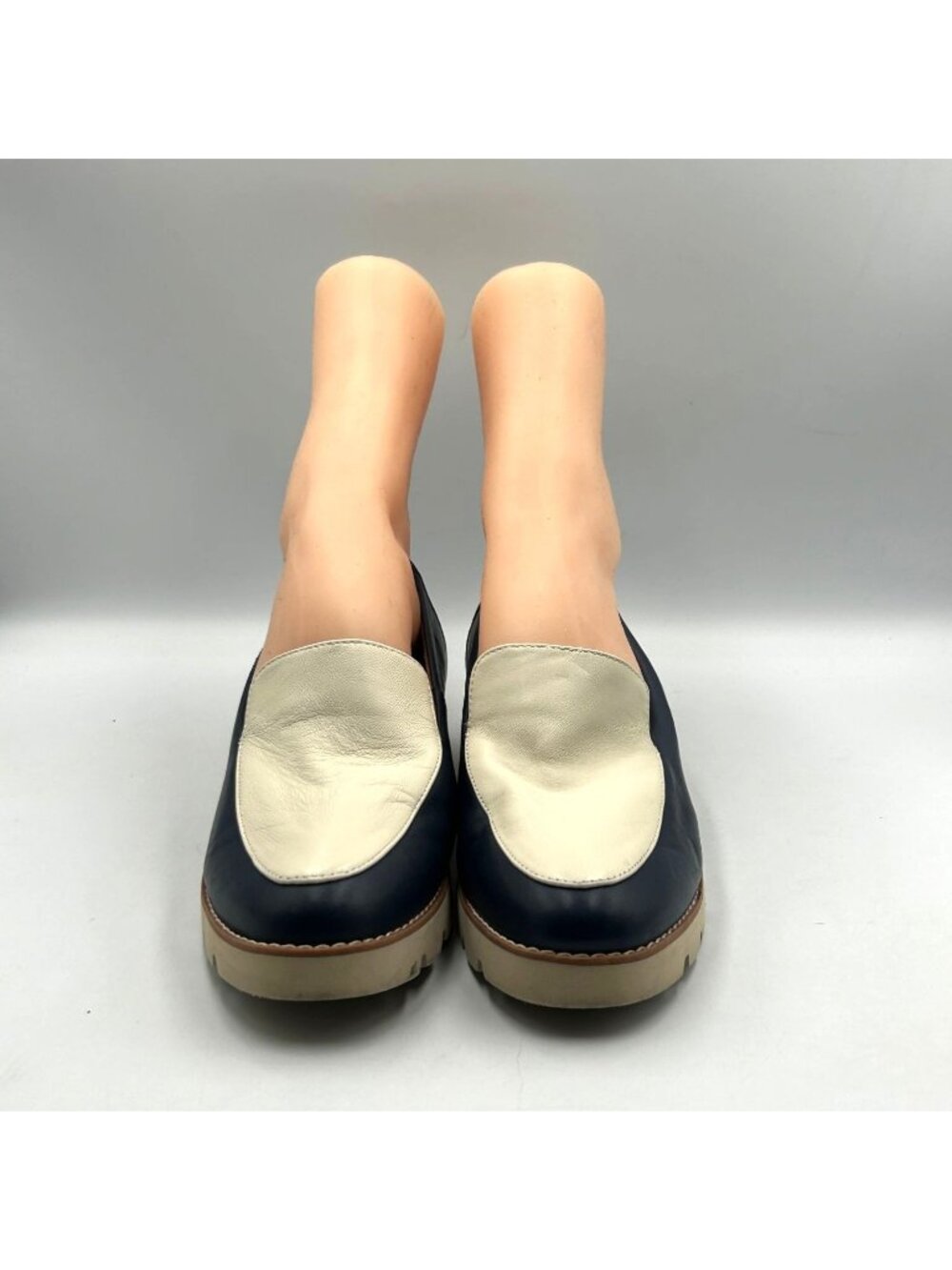 Vionic Women's Navy Cream Leather Kensley Loafers Flats Shoes Size 8 3694 - Picture 7 of 16